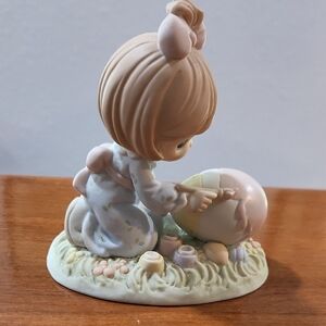 Precious Moments "Egg-specially For You"